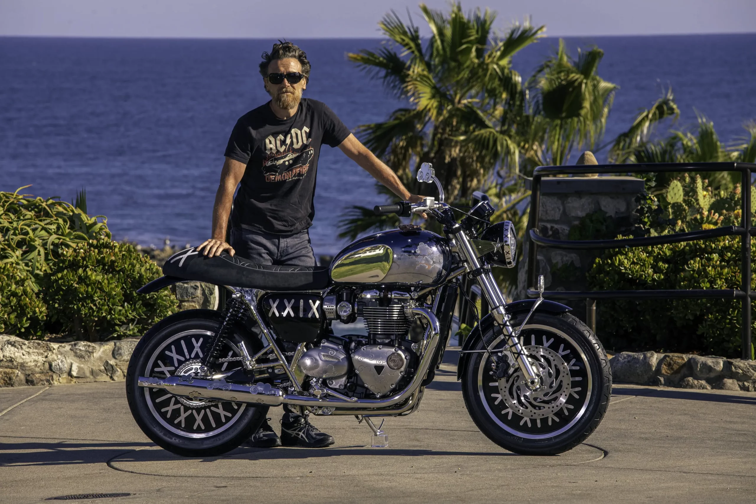 TRIUMPH Bonneville T120 Alain Godon Cloud XXIX