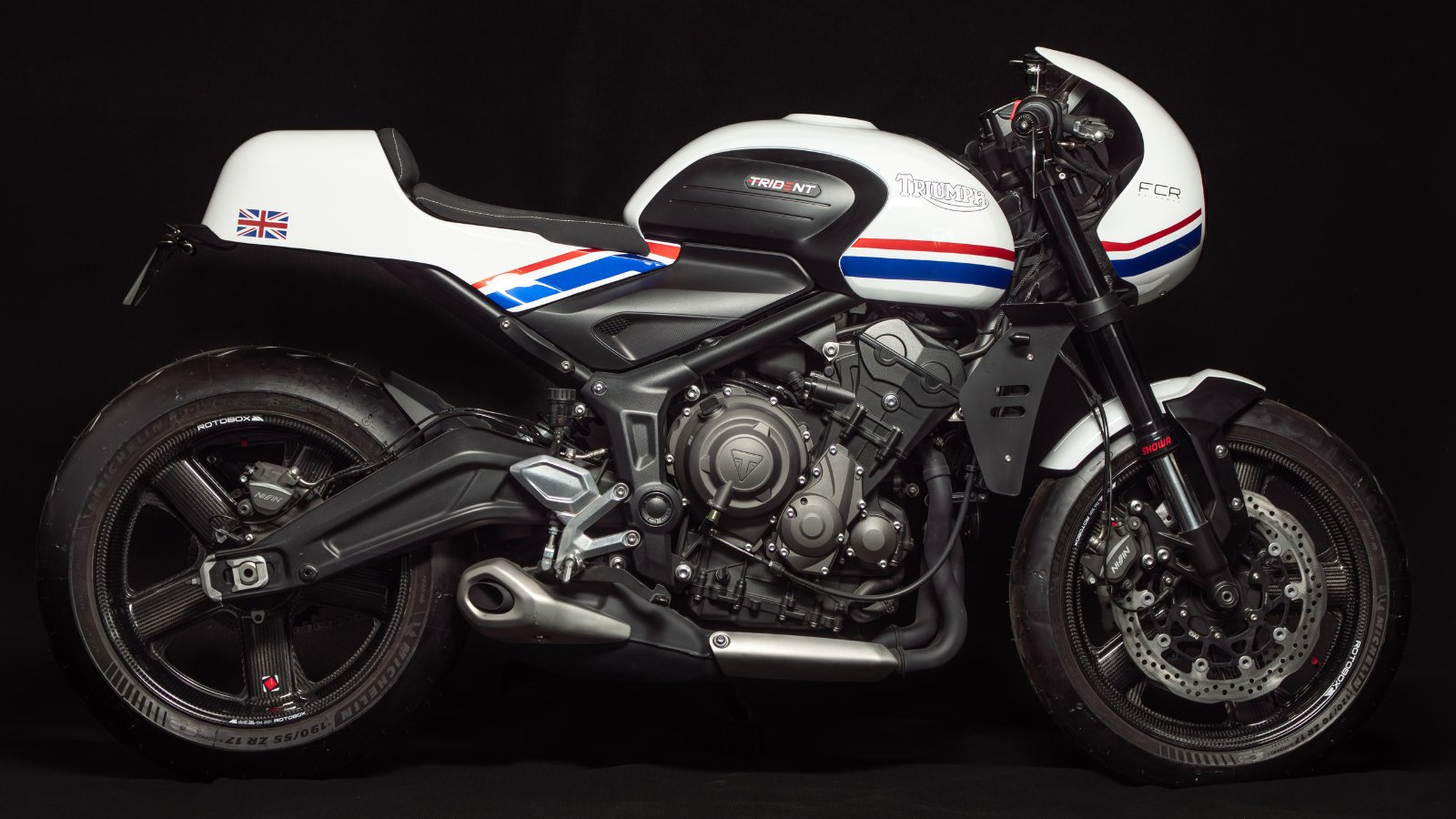 TRIUMPH Trident RS de profil FCR Original