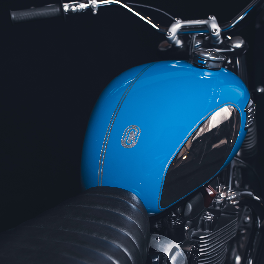 Triumph Bonneville T120 - Blue & Chrome 