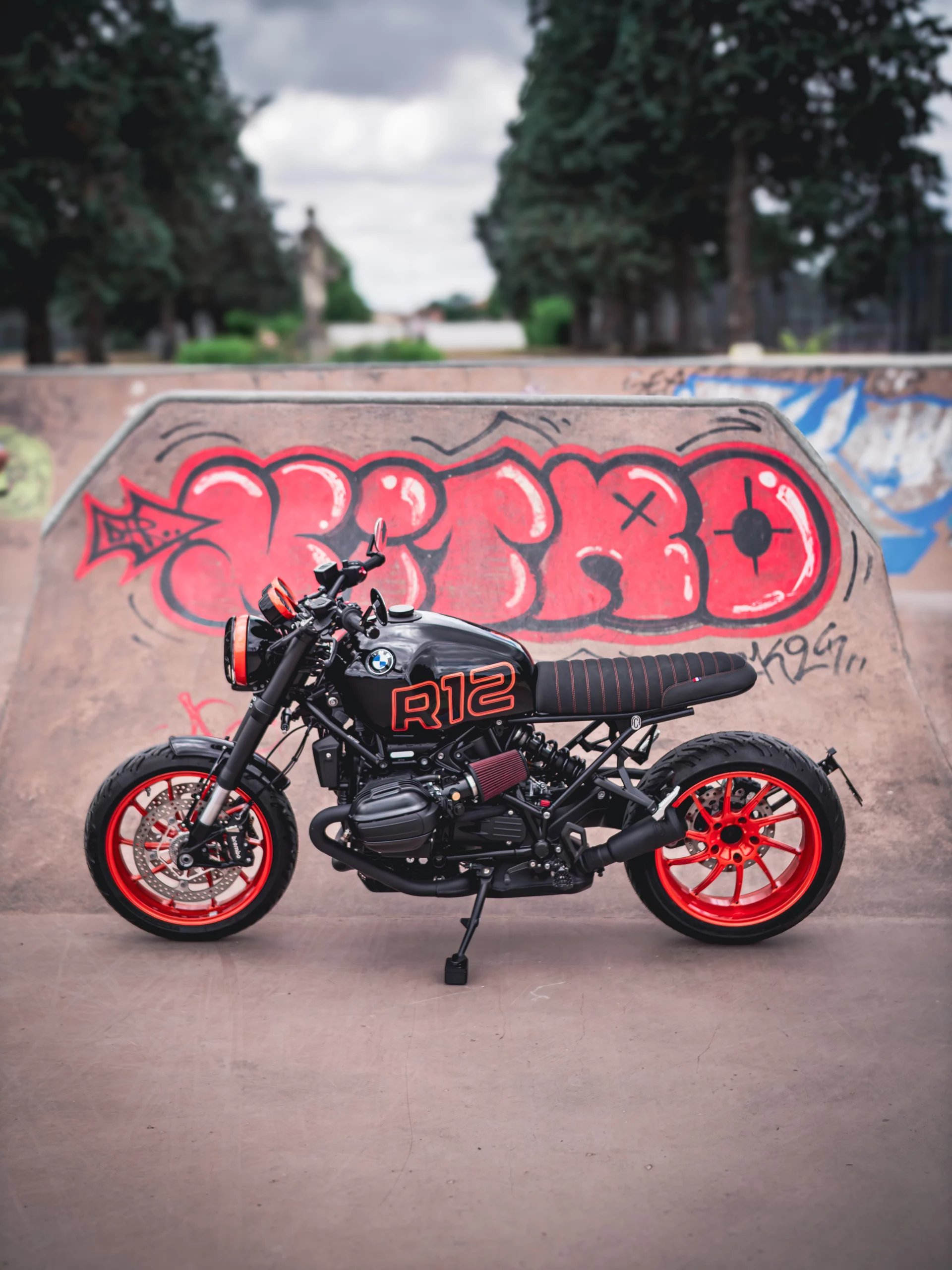 Skatepark BMW R12 FCR Original