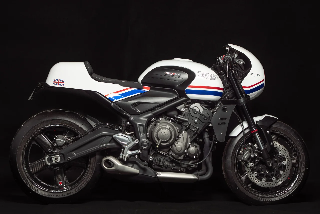 Roadster Triumph Trident RS d'occasion – version FCR Original disponible dès maintenant